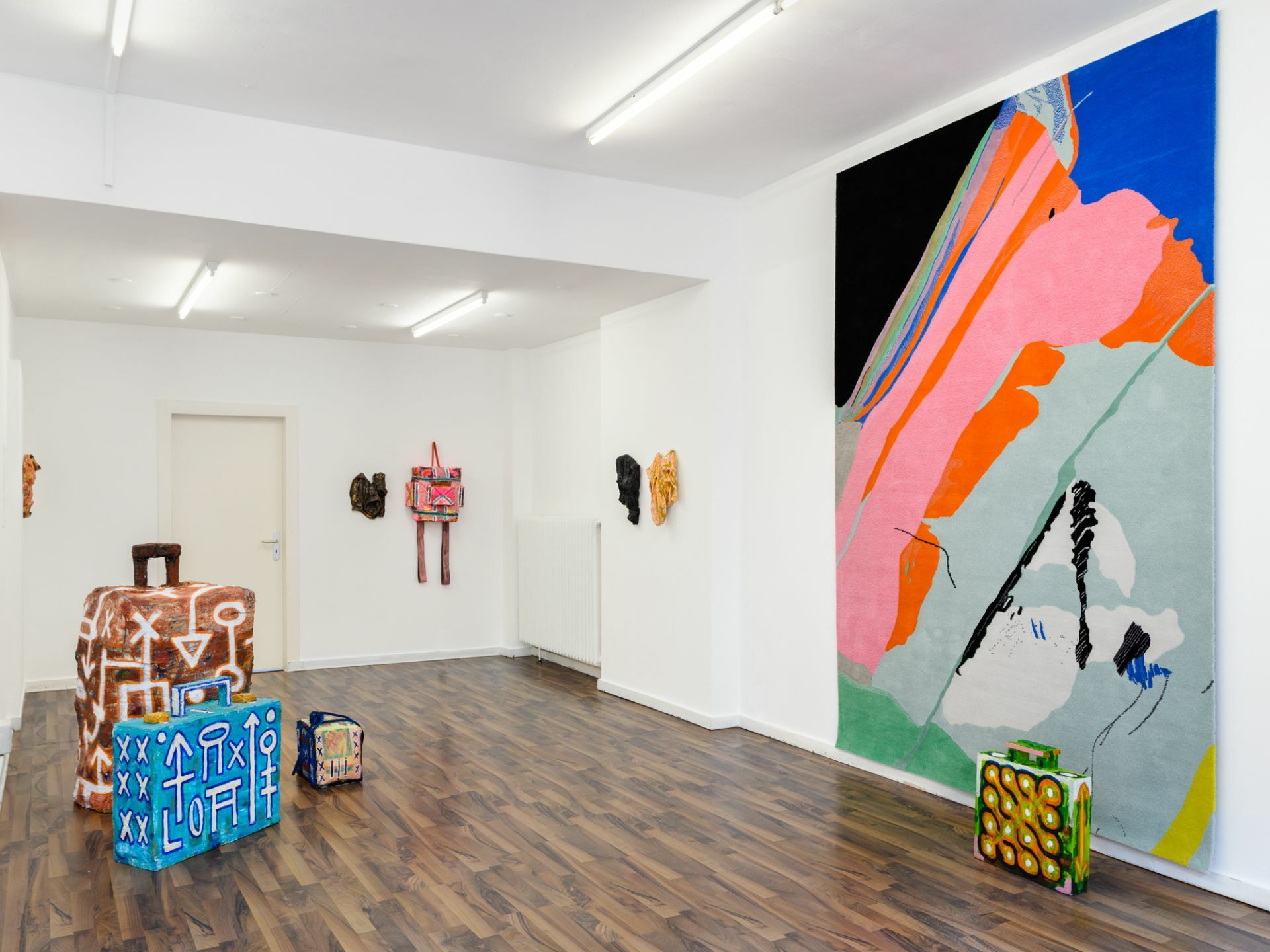 London, 300 x 200 cm, wool and linen on canvas, 2021 (exhibition view)